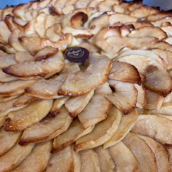 Eclairs French Cafe and Bakery 9" Baked Apple Tart
